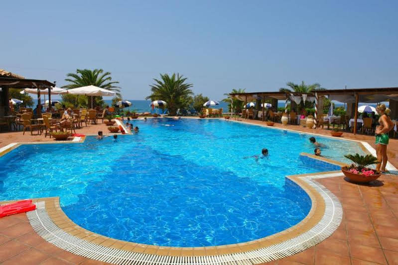 Hotel Oasis