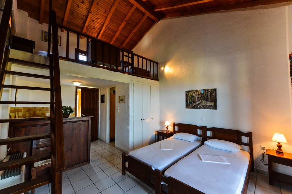 Olympia Zervea Studios & Apartments
