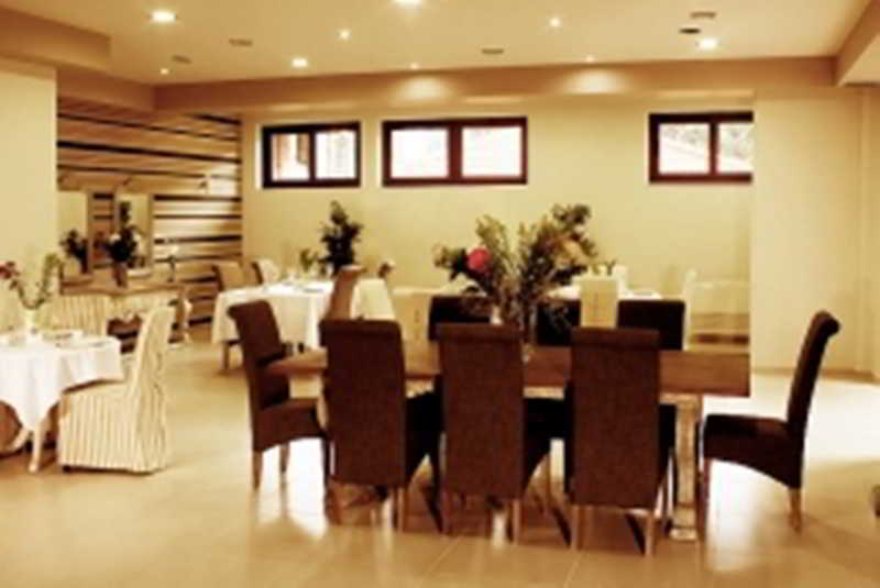Nefeles Luxury Residences and Lounge