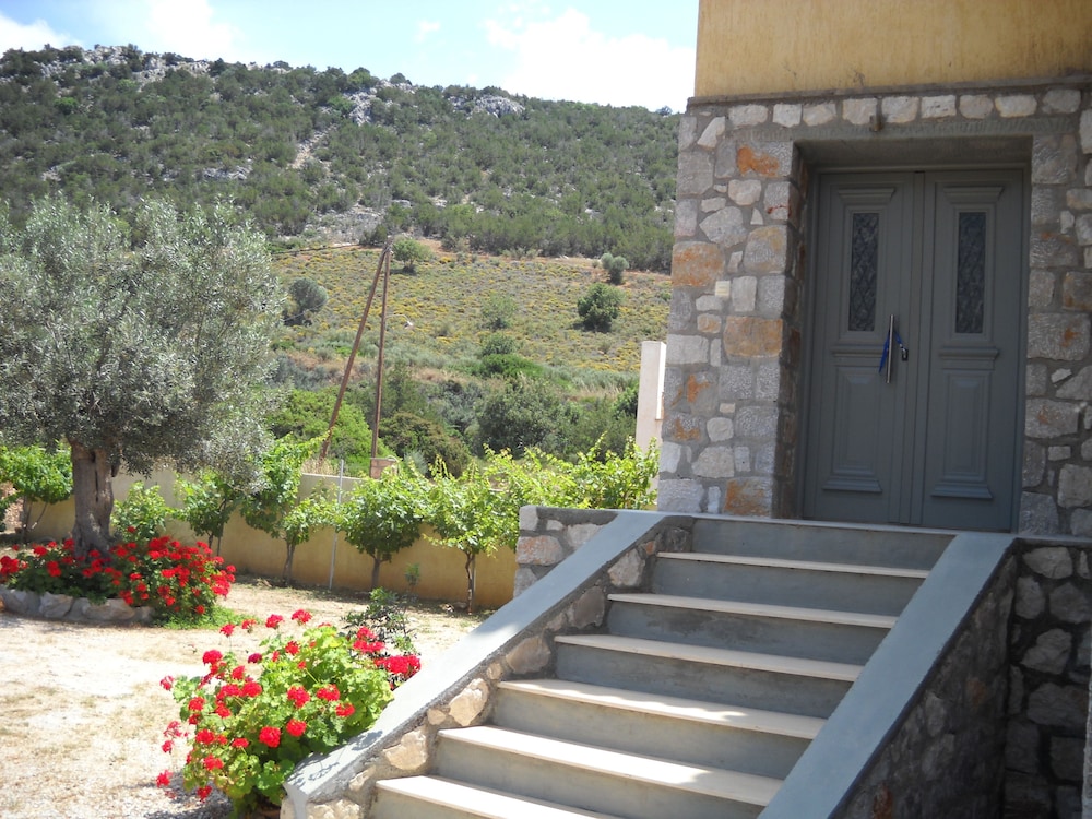 Mary's Villas