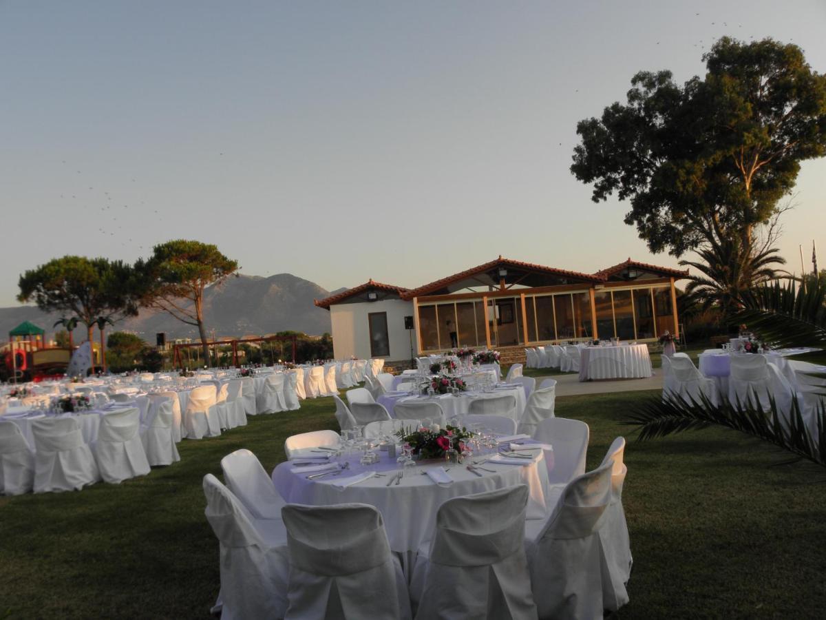 Irida Resort