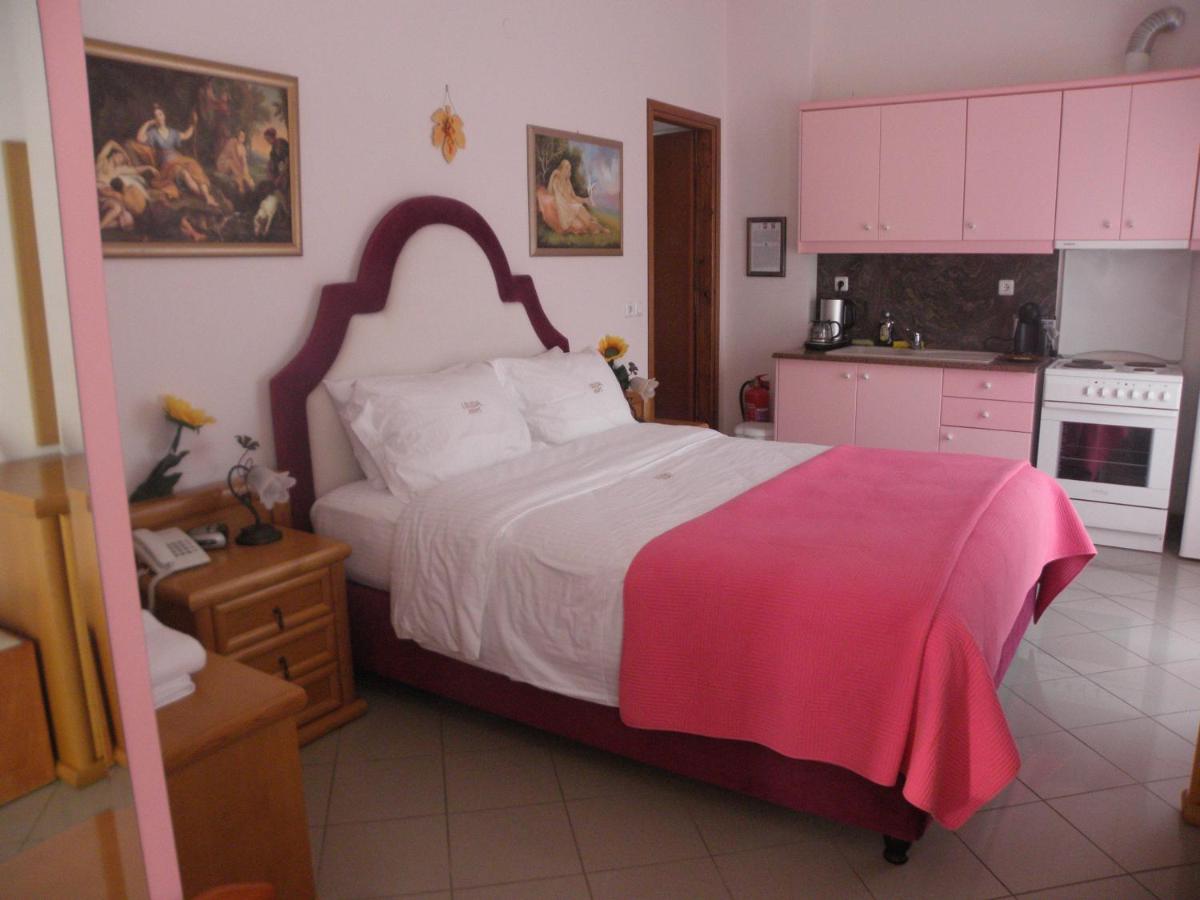 Irida Resort