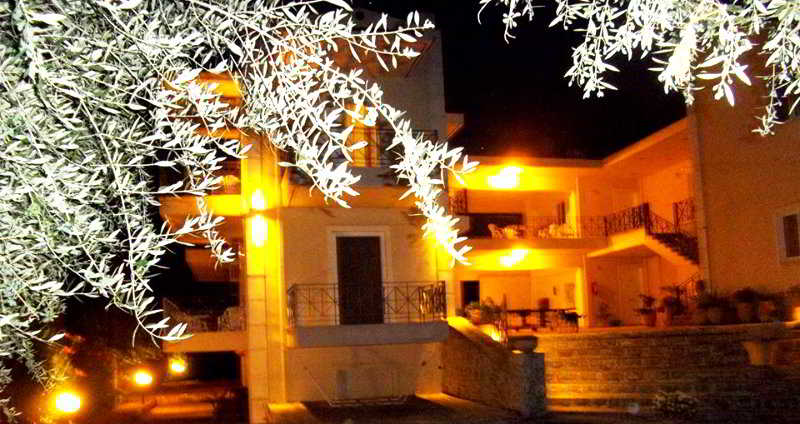 Areti-Maria Apartments