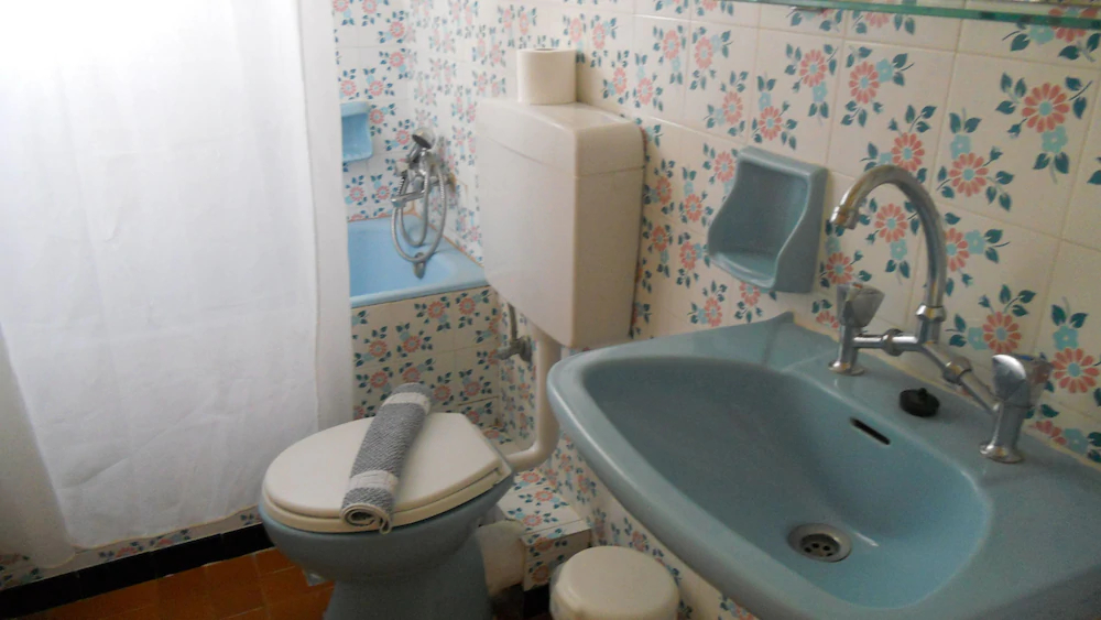 Trinasus Hotel