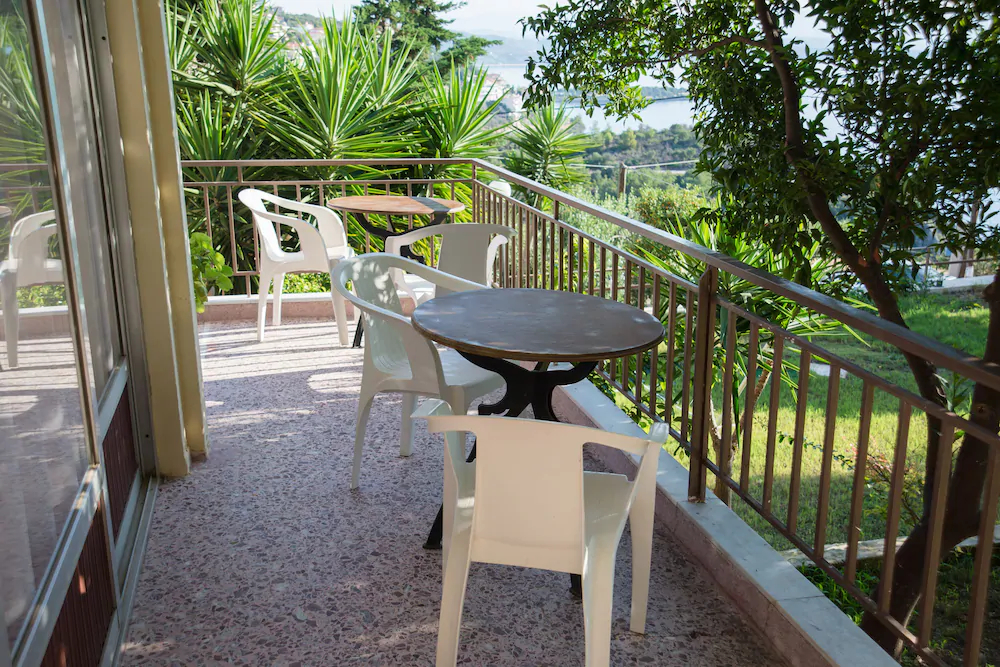 Trinasus Hotel