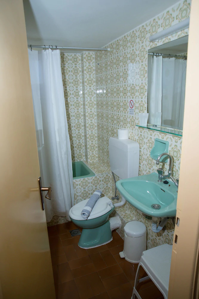 Trinasus Hotel