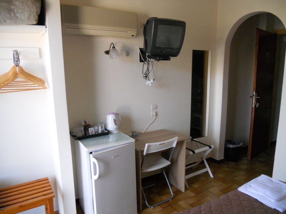 Trinasus Hotel
