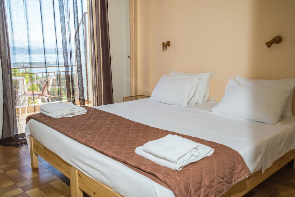 Trinasus Hotel