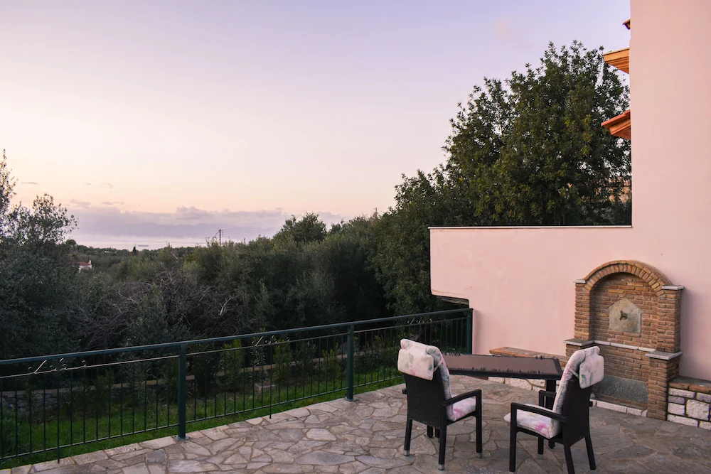 Villa Amid The Olive Groves