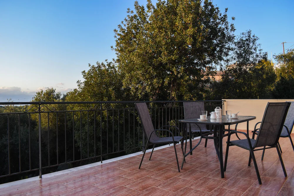 Villa Amid The Olive Groves
