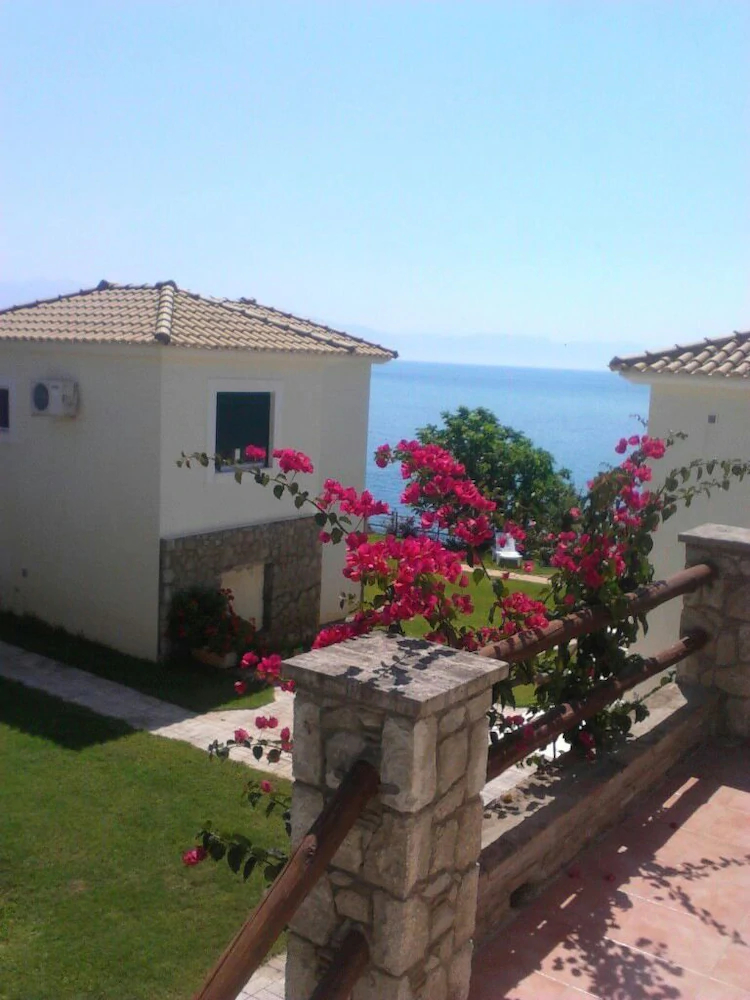 Panorama Beach Apartments