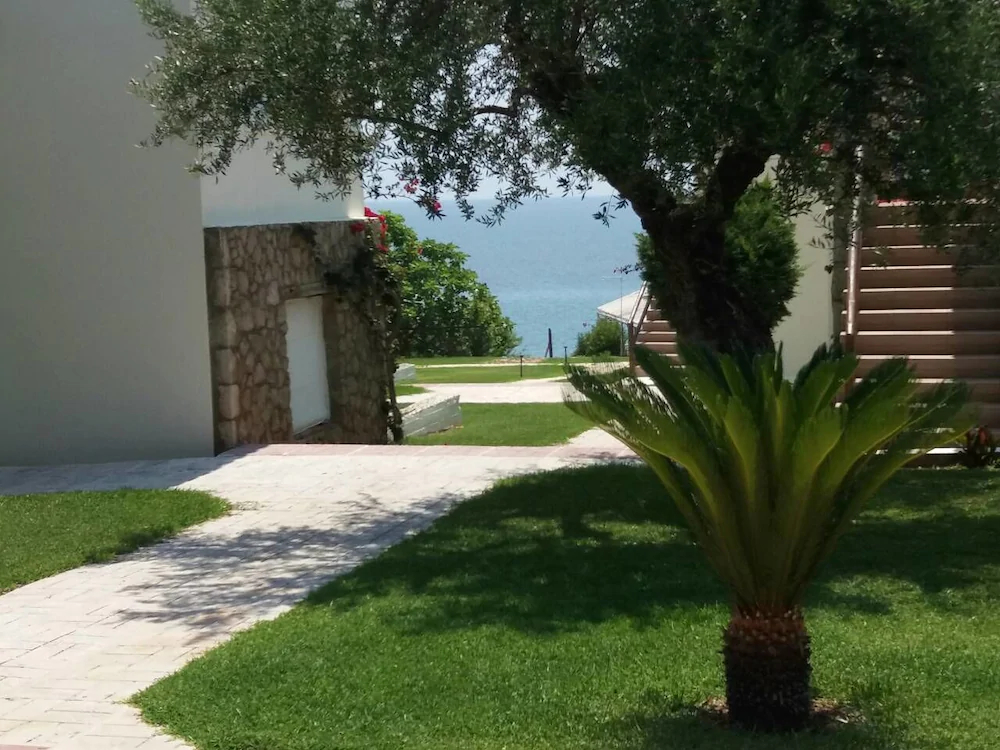 Panorama Beach Apartments