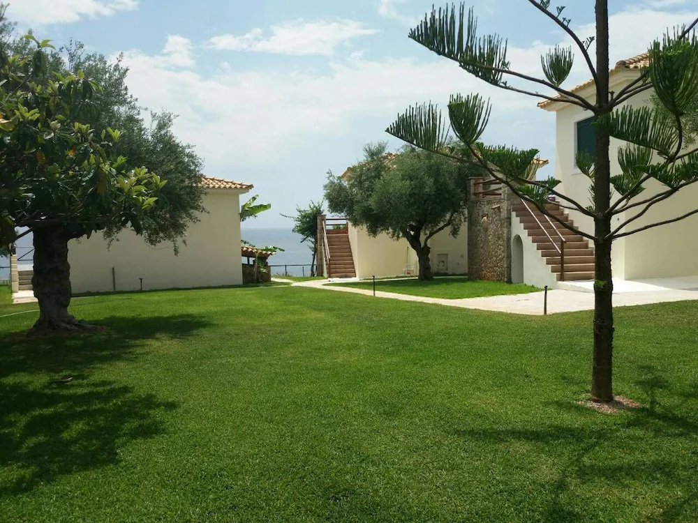 Panorama Beach Apartments