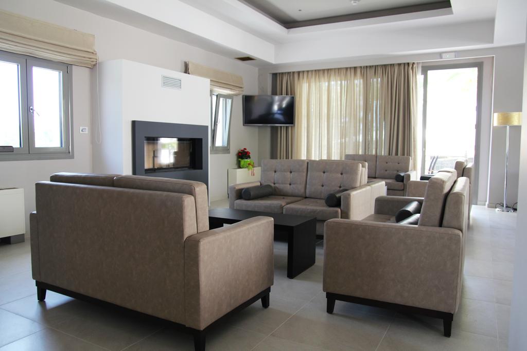 Achilles Hotel