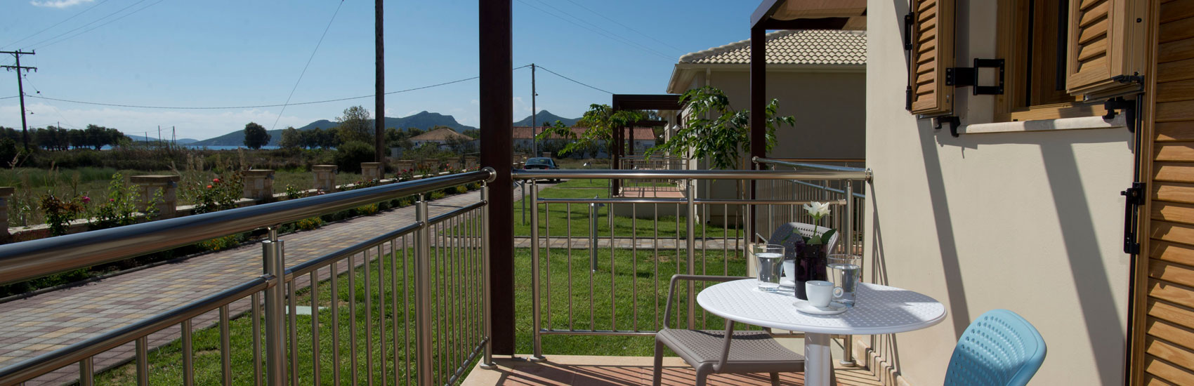 Niriides Luxury Villas