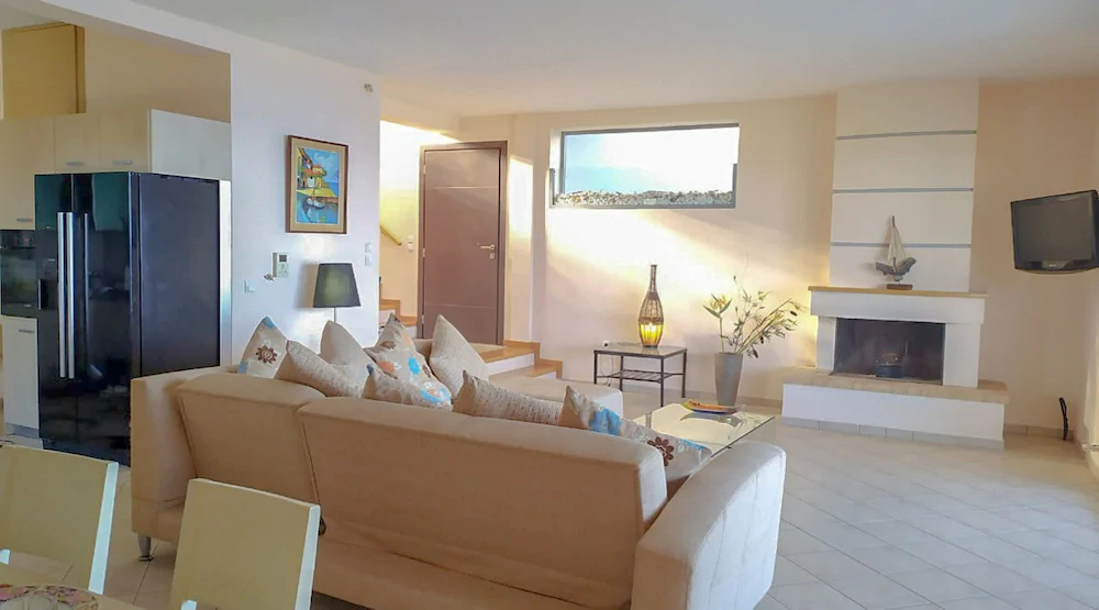 Aggeliki House by The Sea