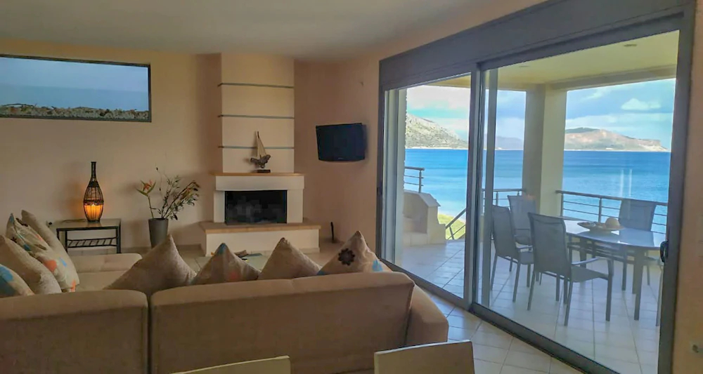 Aggeliki House by The Sea