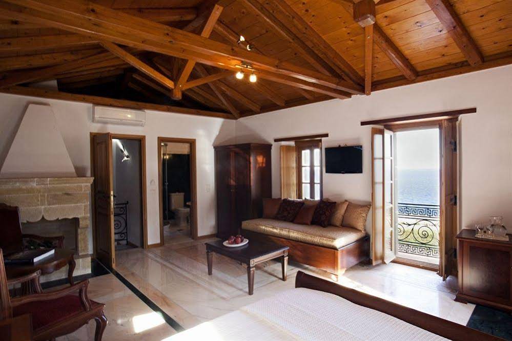 Likinia Hotel