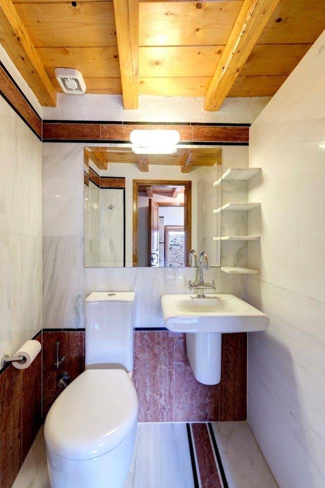 Malvasia Traditional Hotel