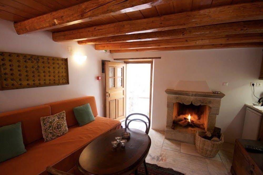 Malvasia Traditional Hotel