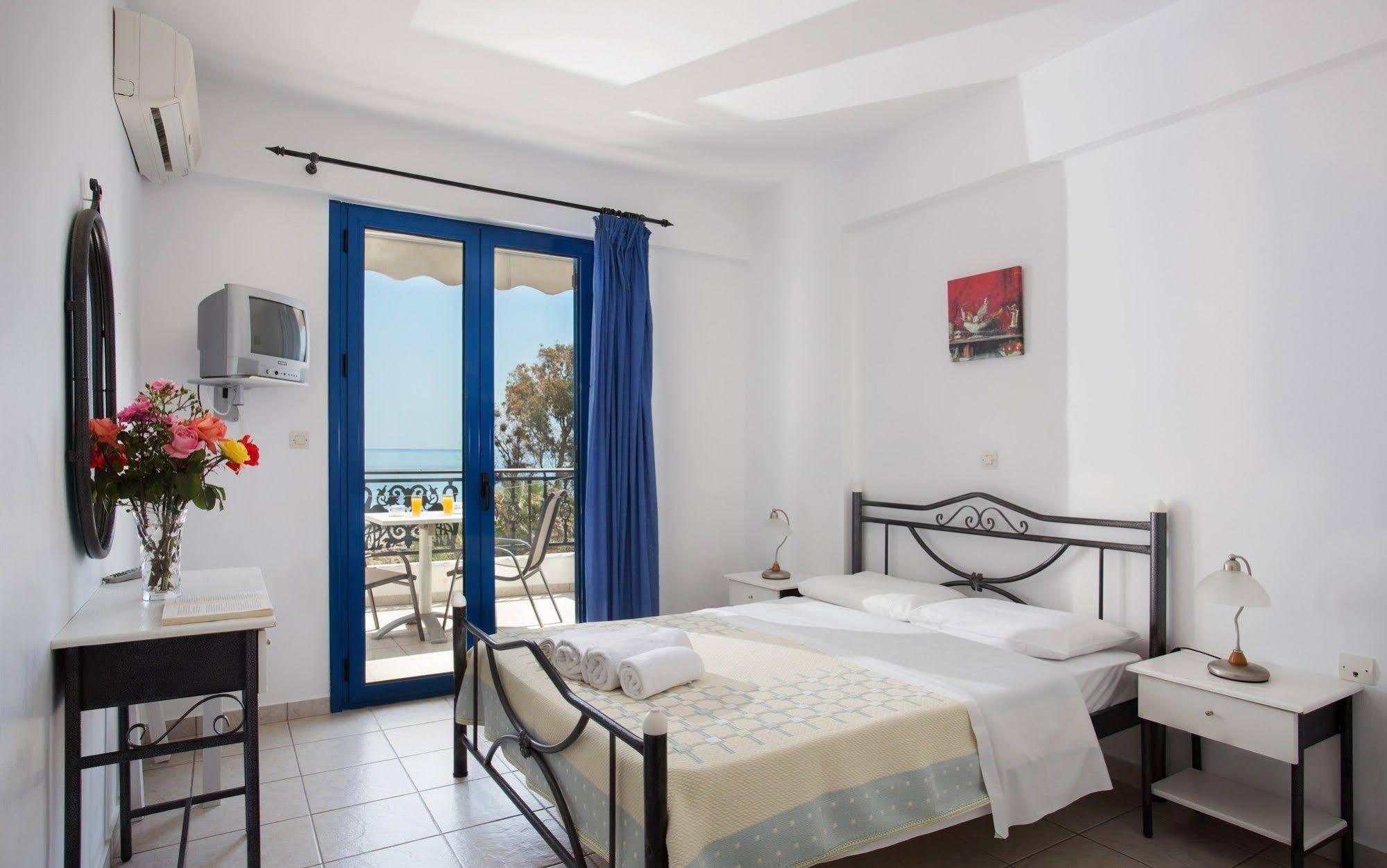 Venti Seaside Adult Hotel
