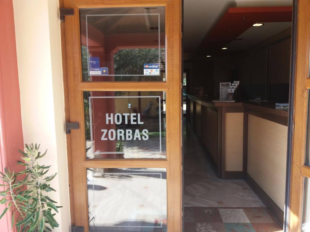 Zorbas Hotel Tavern