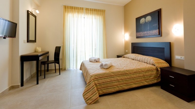 Aenaon Apartments