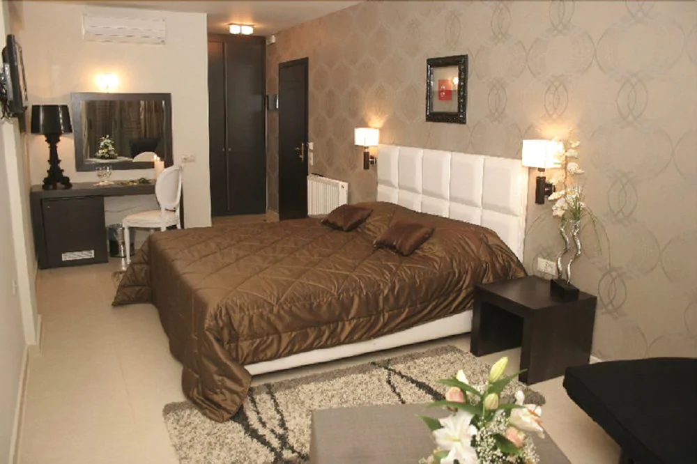 Aerinon Guesthouse