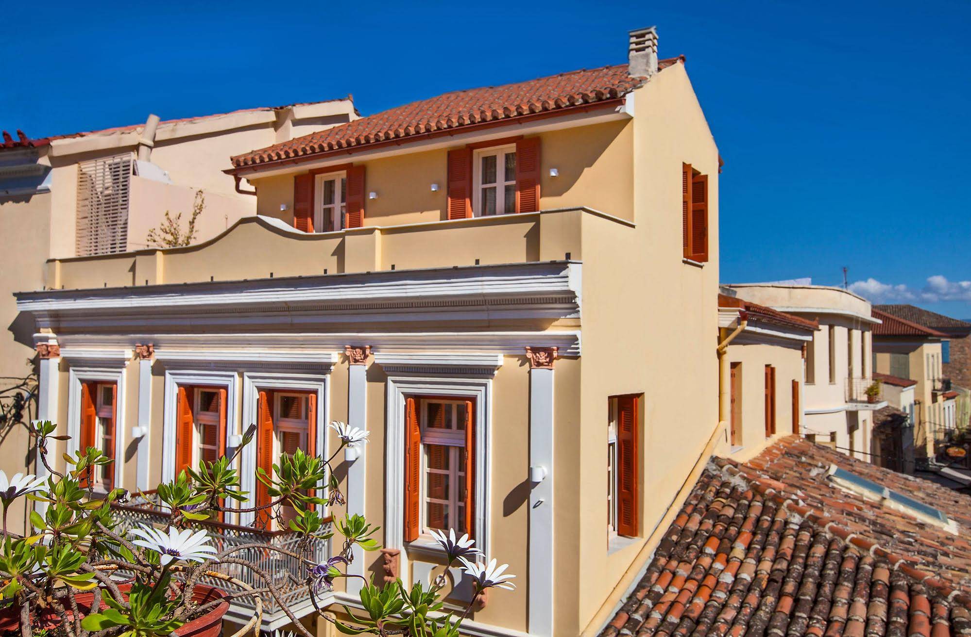 Aetoma Hotel