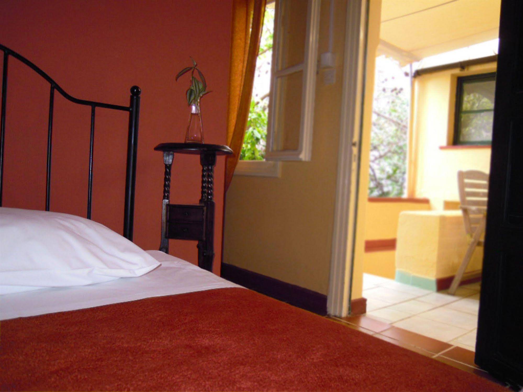 Atheaton Traditional Guesthouse