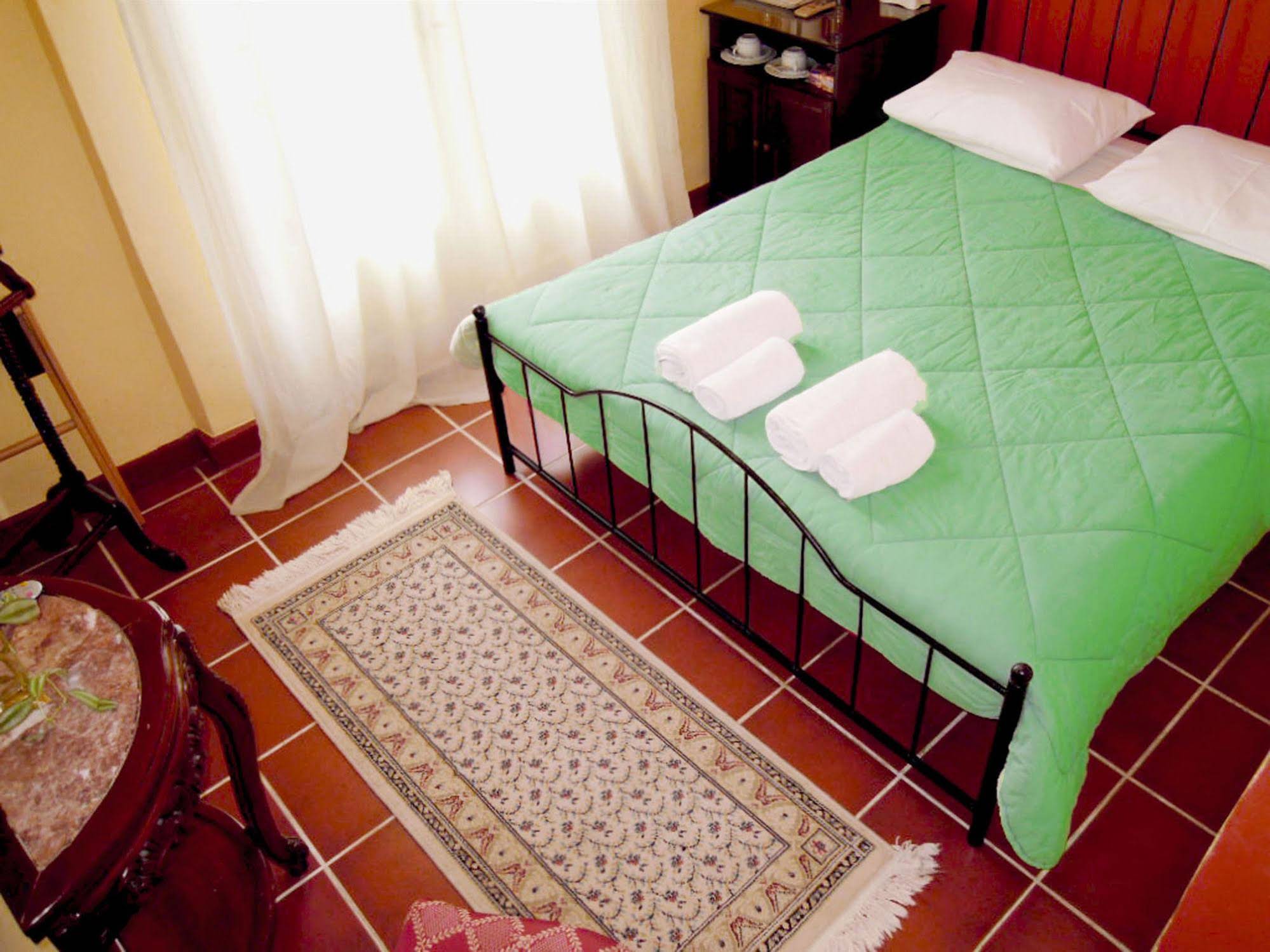 Atheaton Traditional Guesthouse