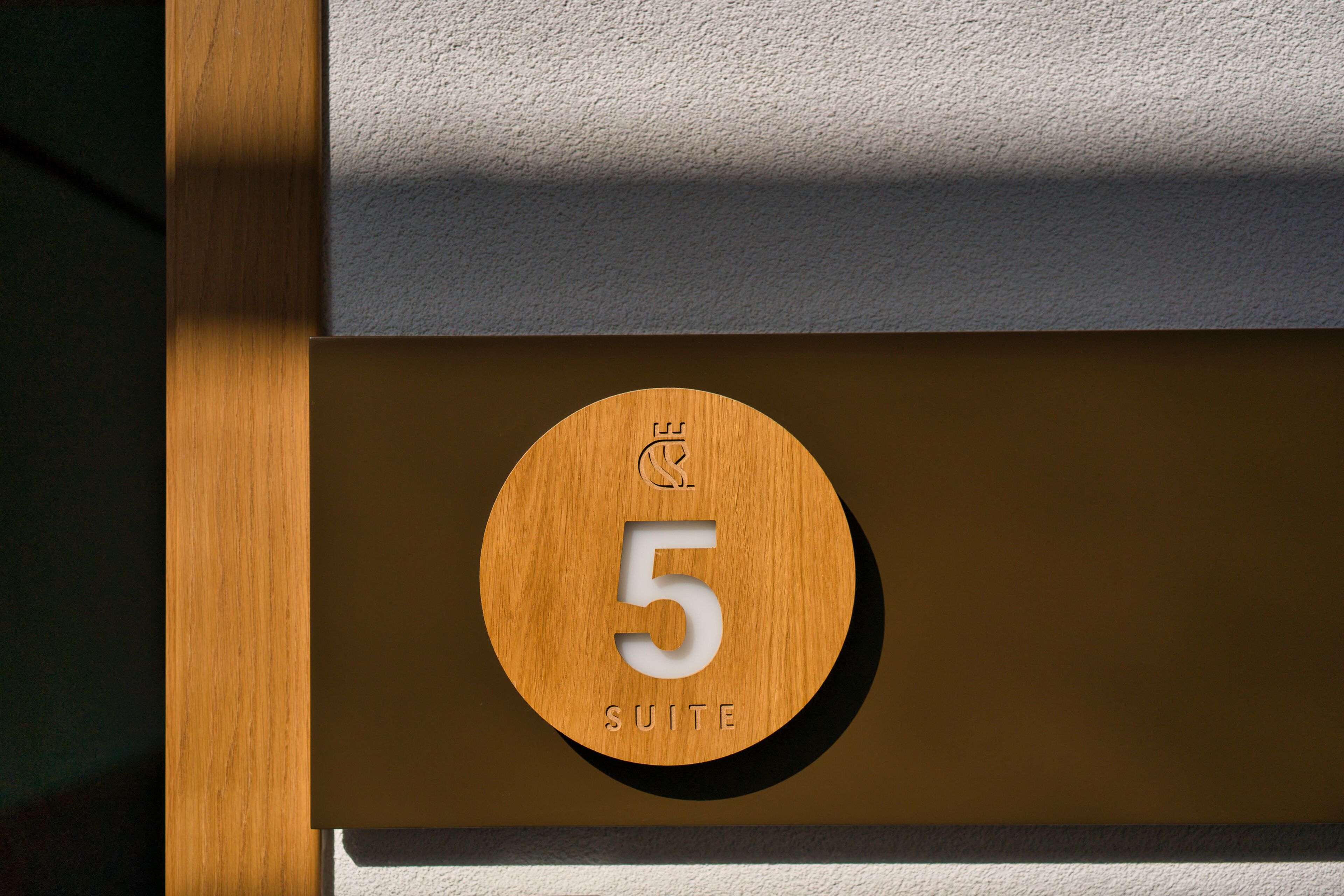 Capital Luxury Suites