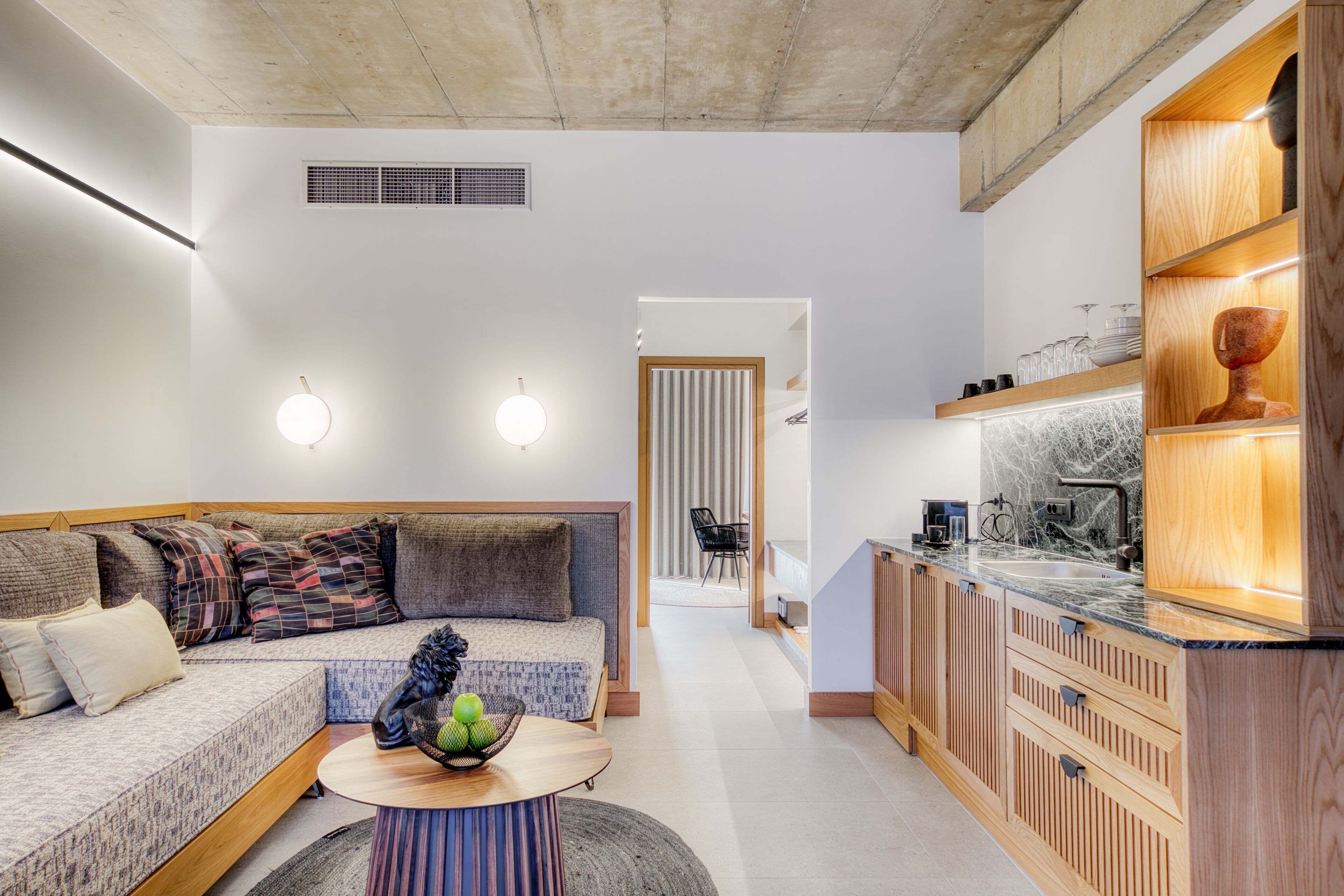 Capital Luxury Suites