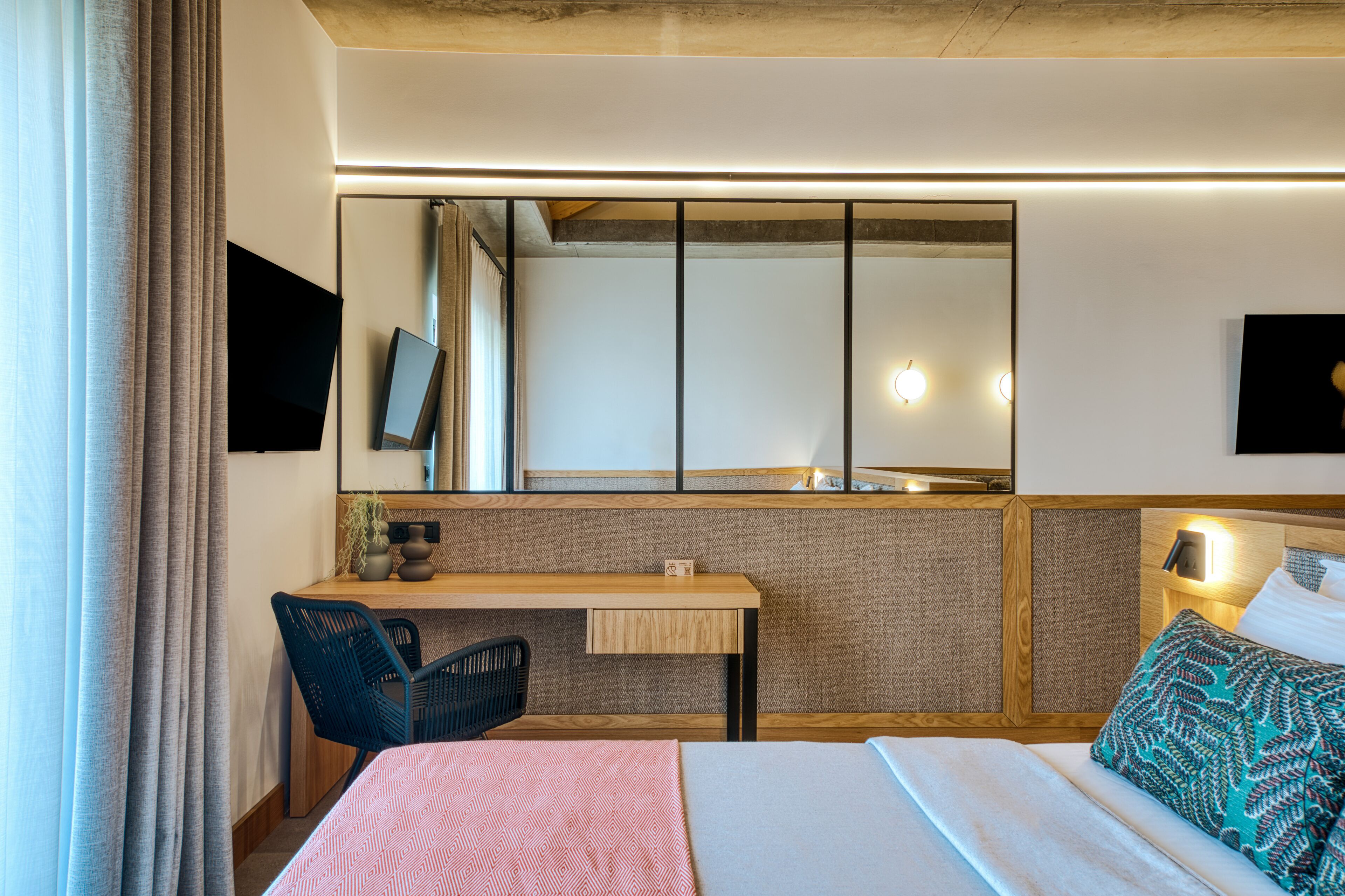 Capital Luxury Suites