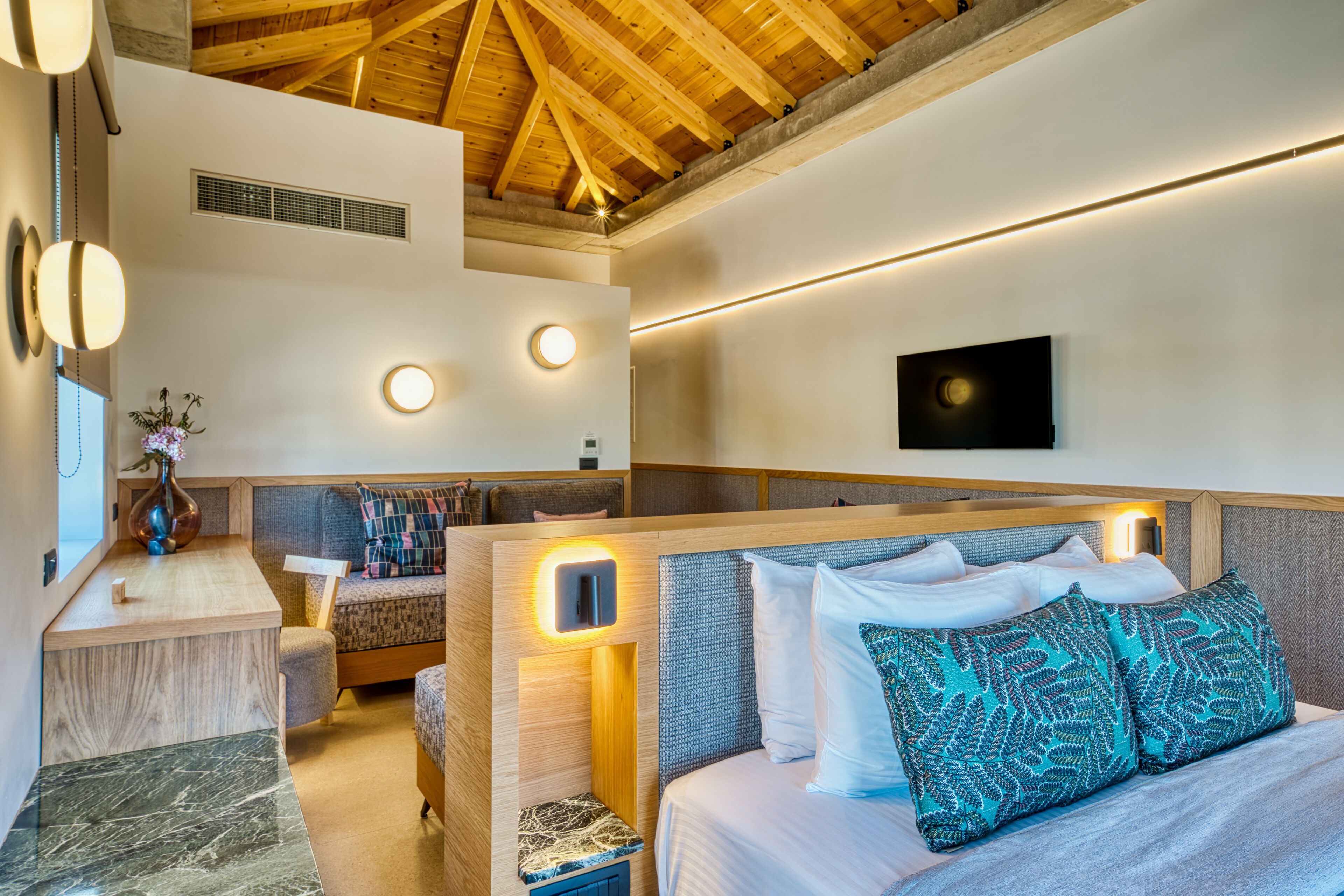 Capital Luxury Suites