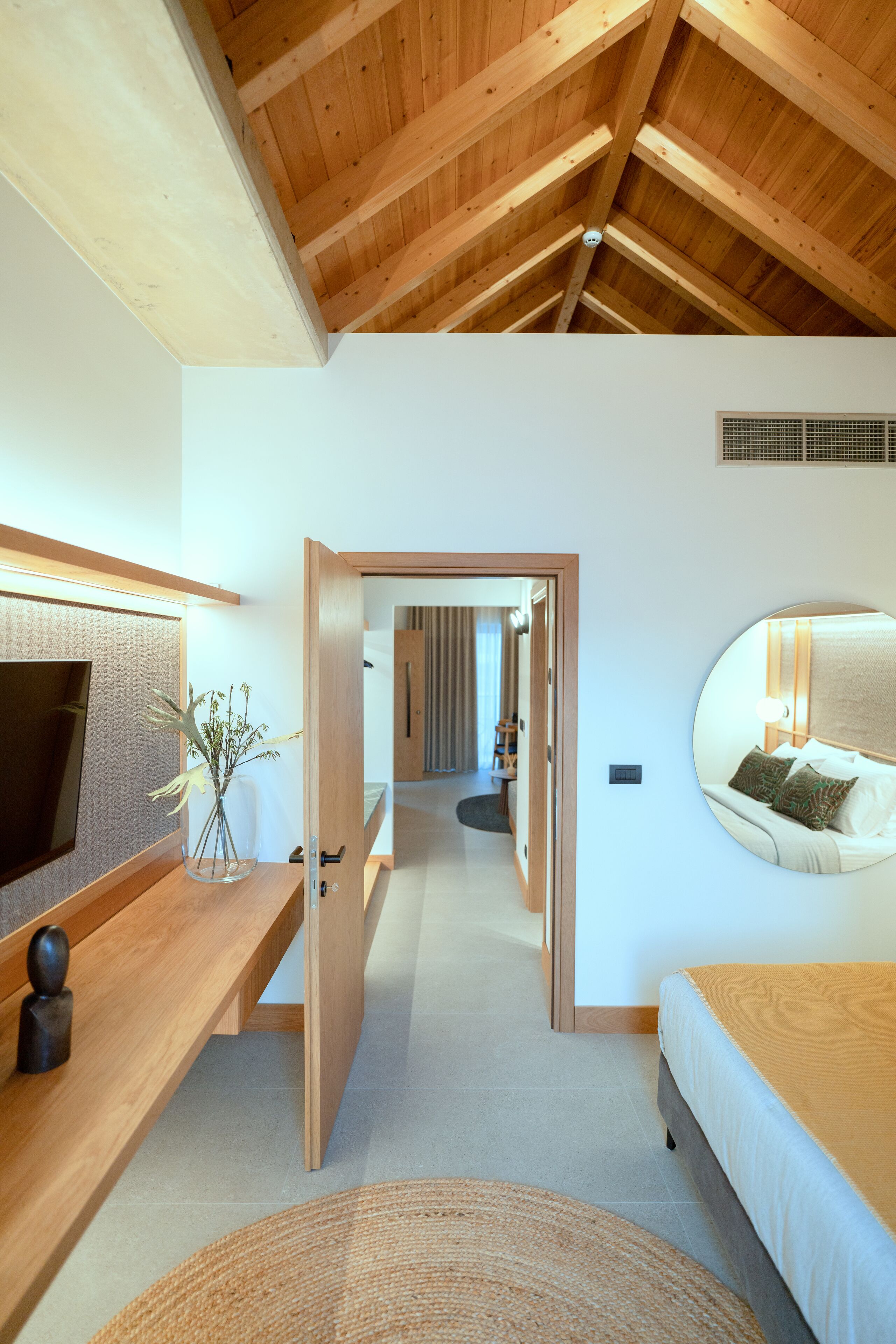 Capital Luxury Suites