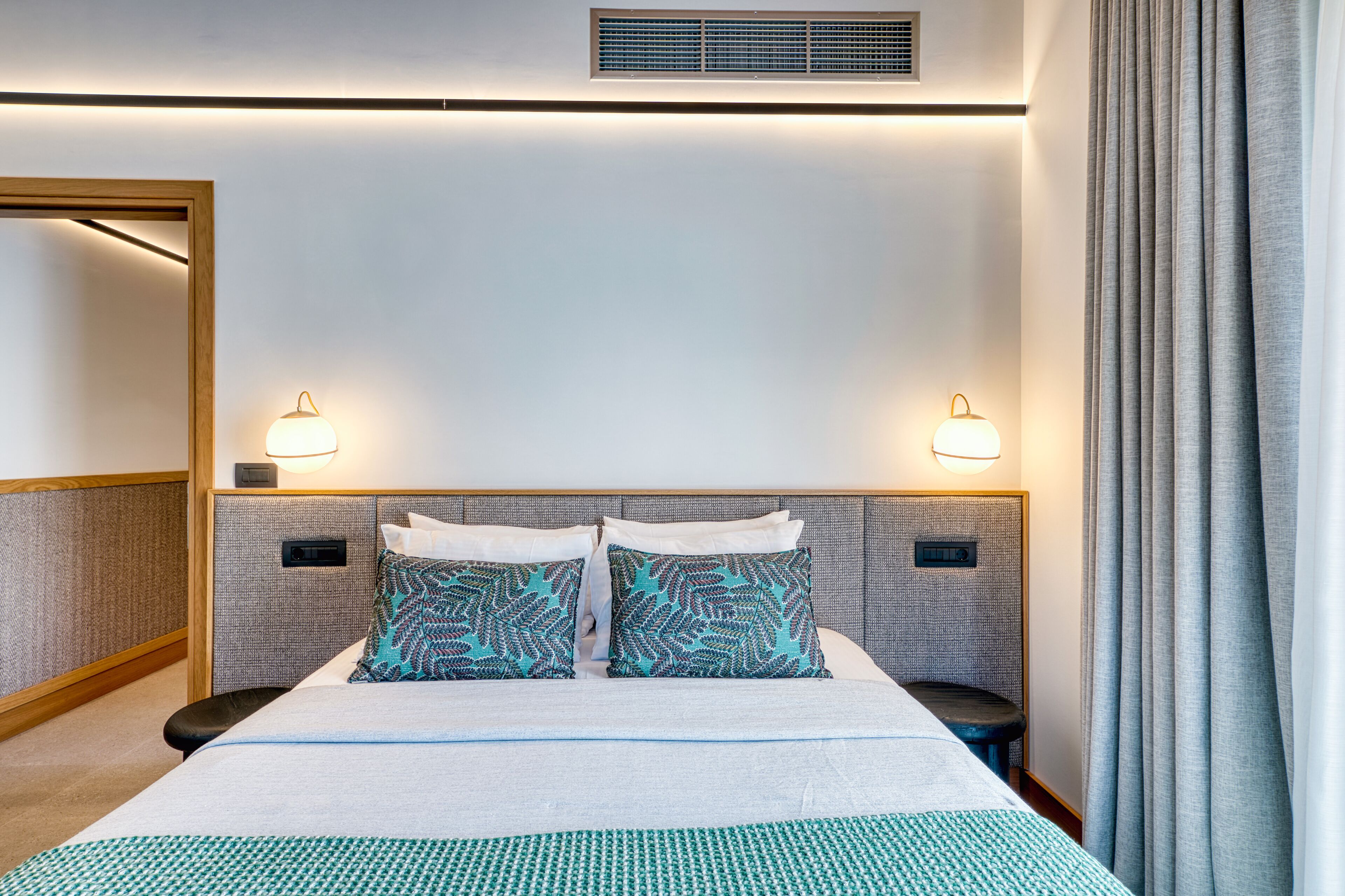 Capital Luxury Suites