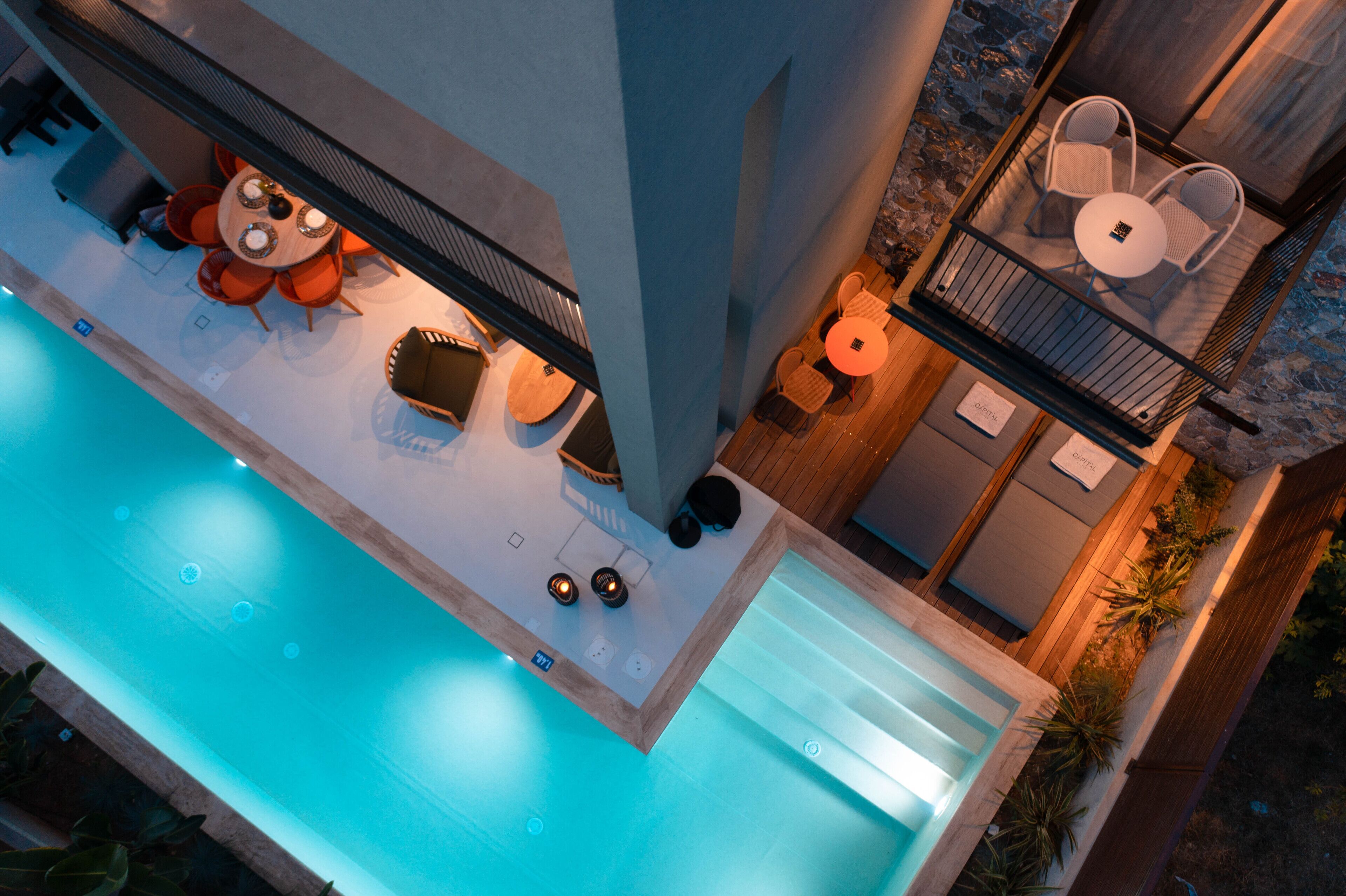 Capital Luxury Suites