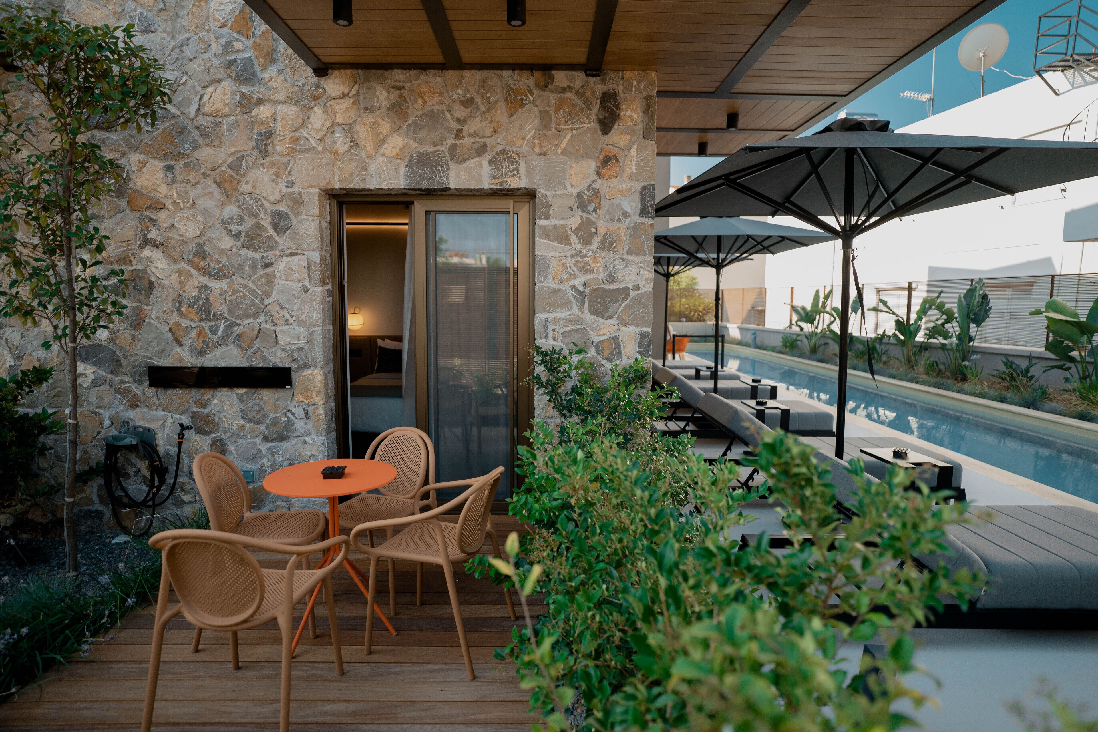 Capital Luxury Suites