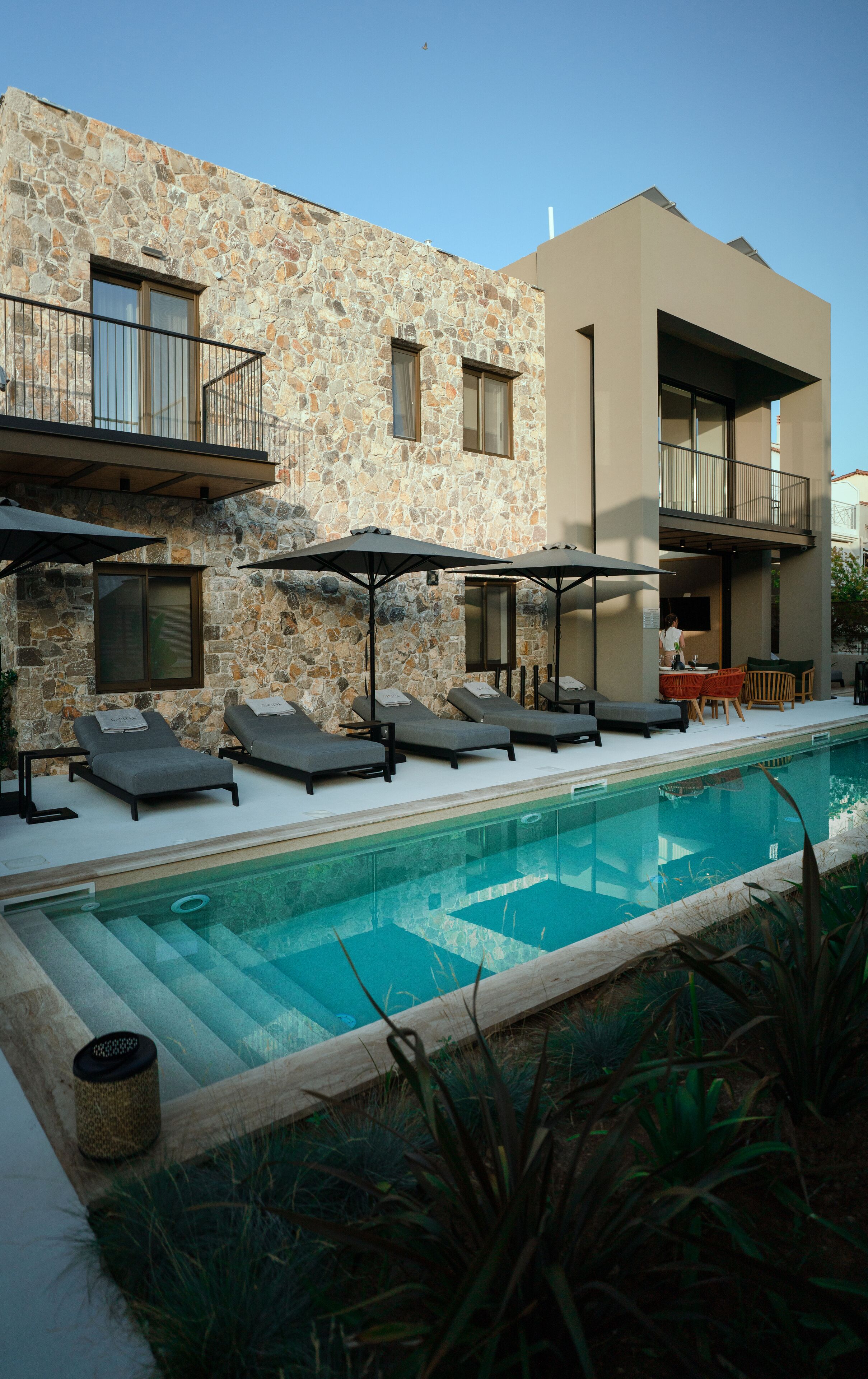 Capital Luxury Suites