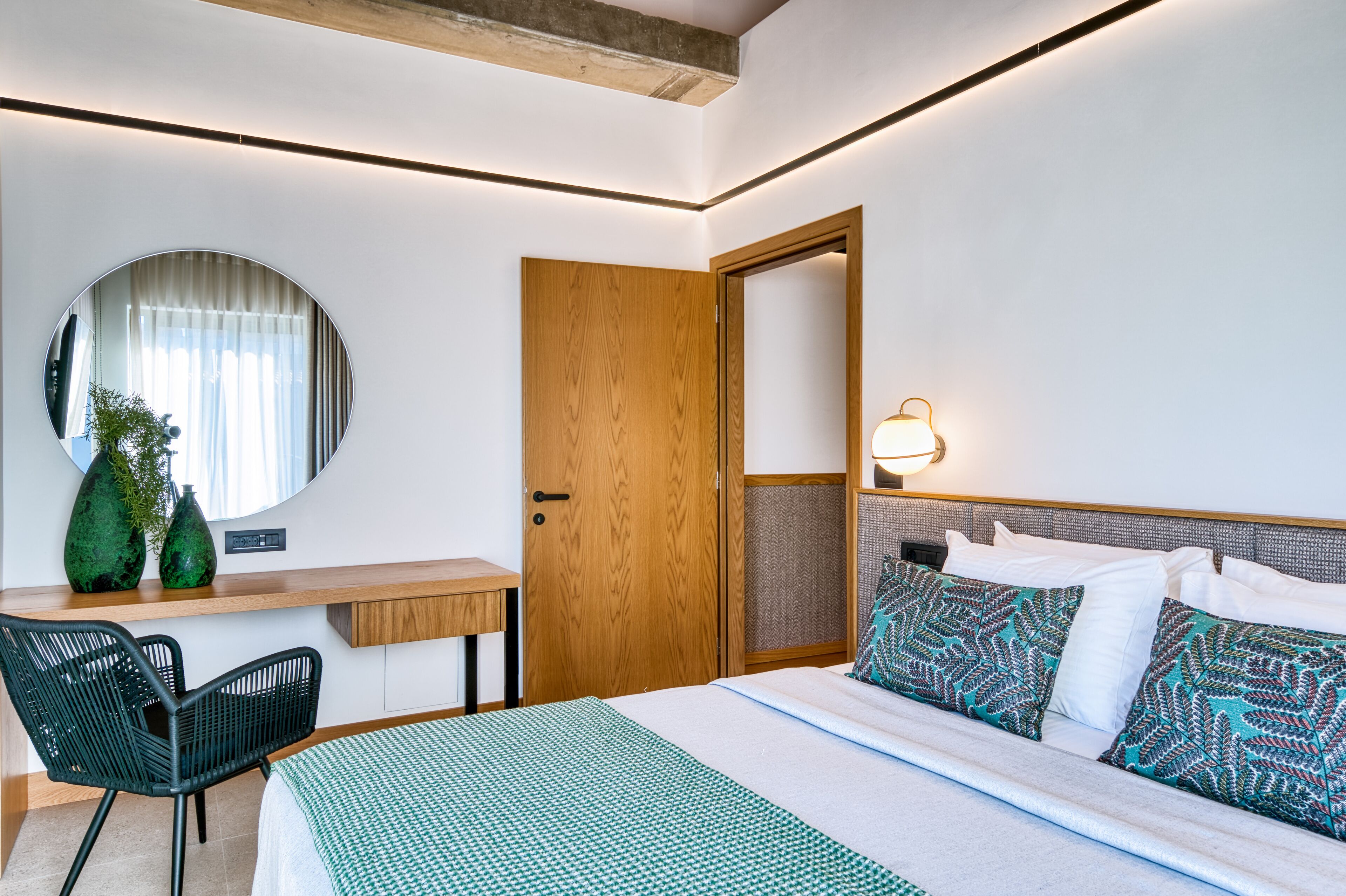 Capital Luxury Suites