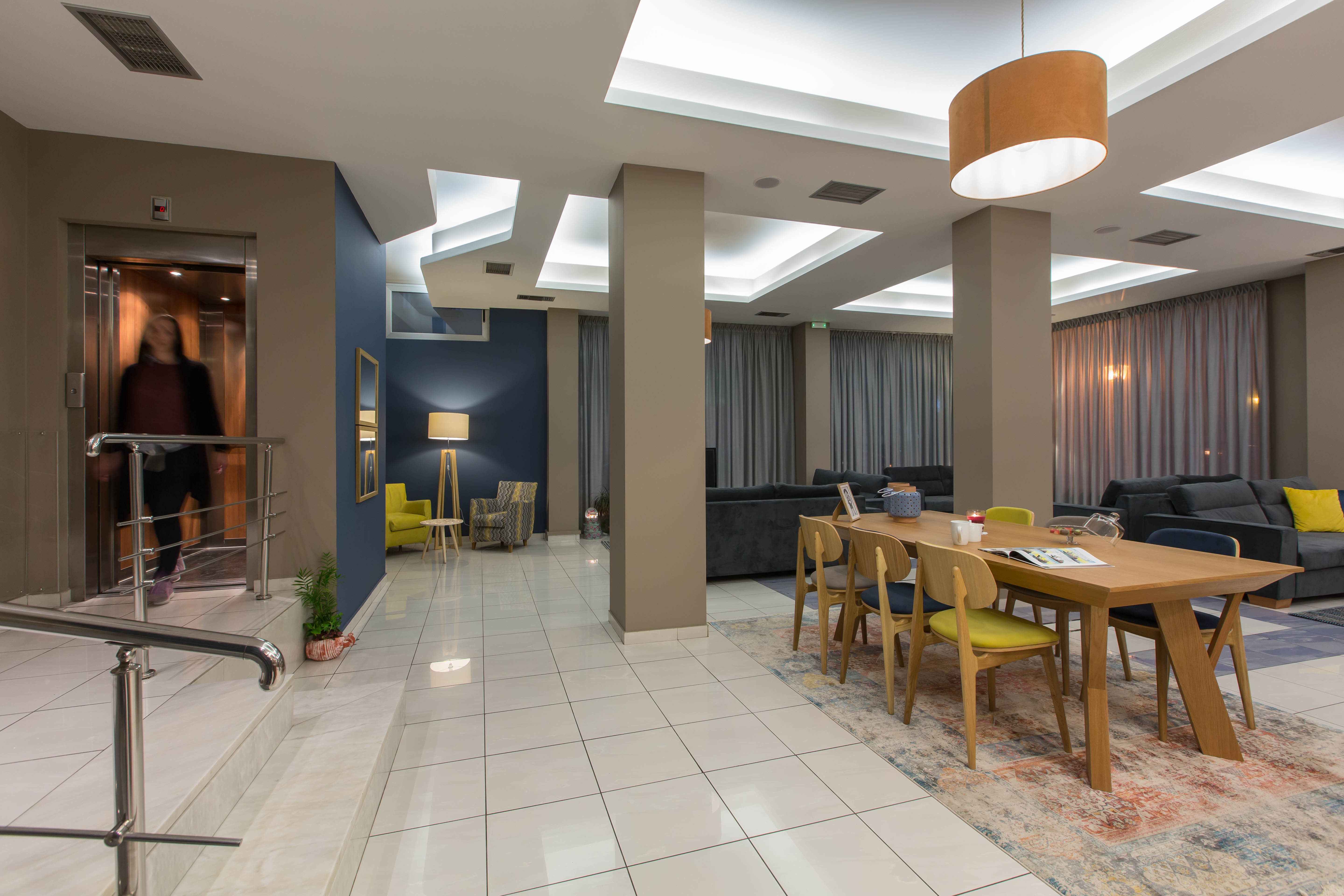 Elena Hotel
