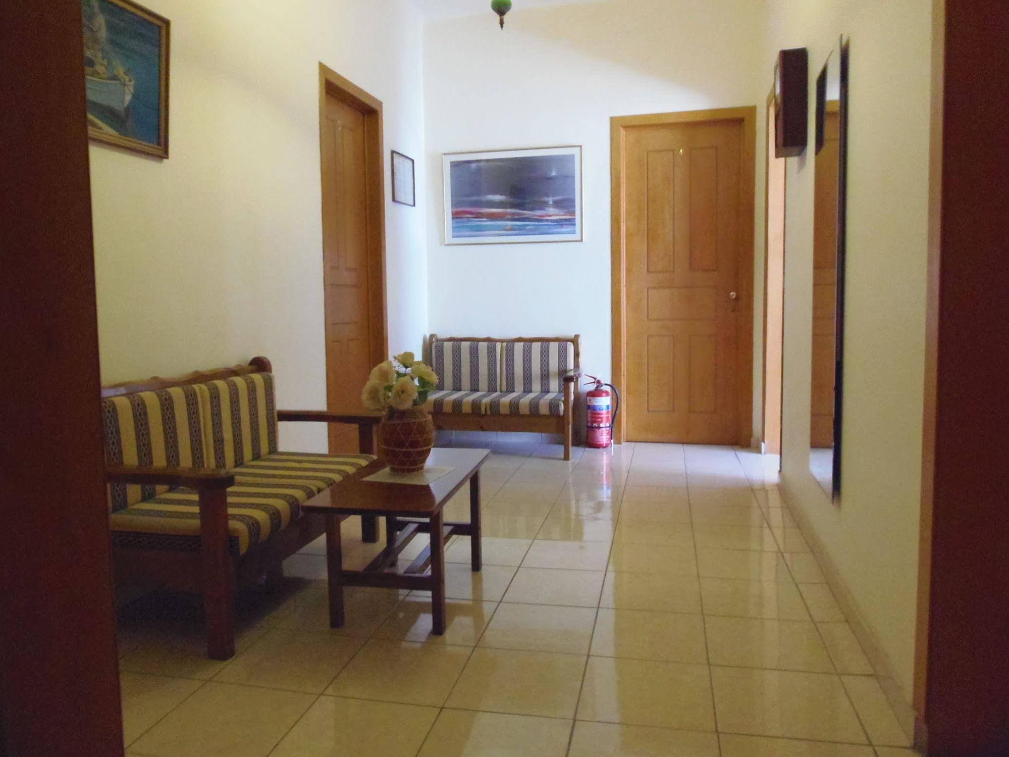 Hotel Hera