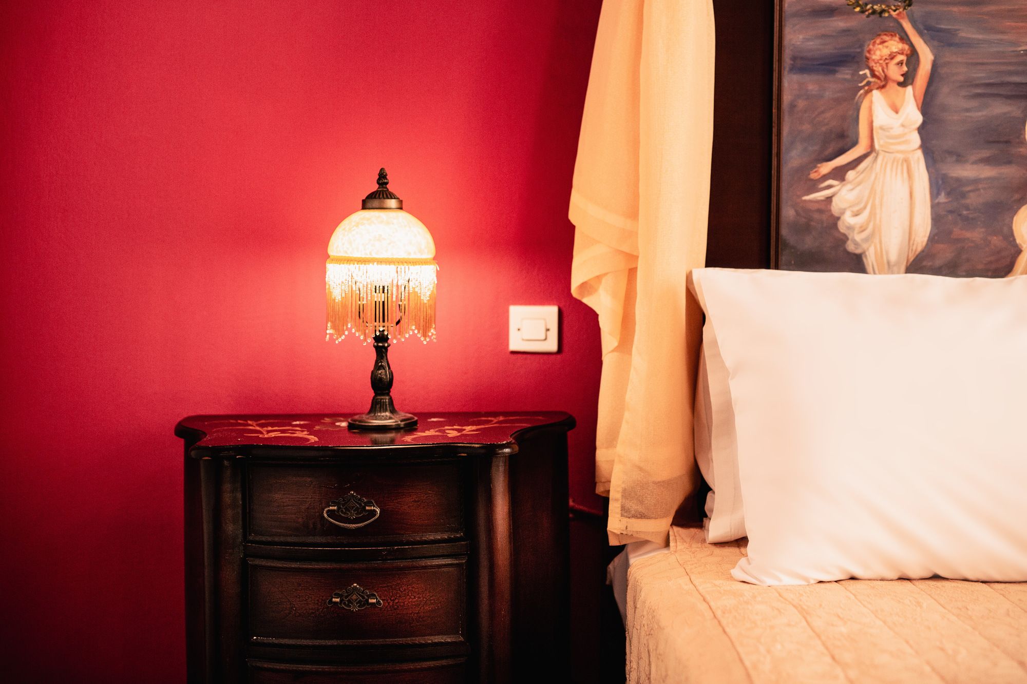 Ilion Hotel Suites