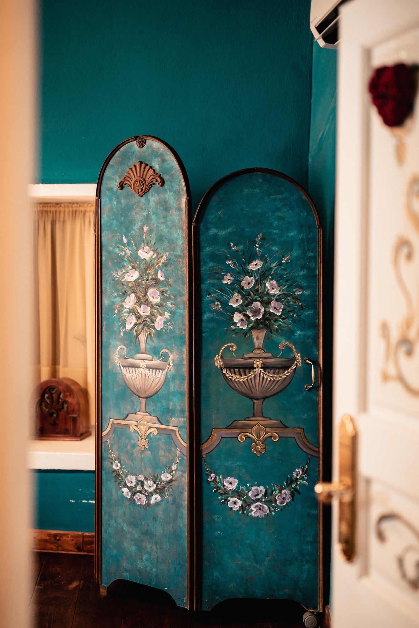 Ilion Hotel Suites
