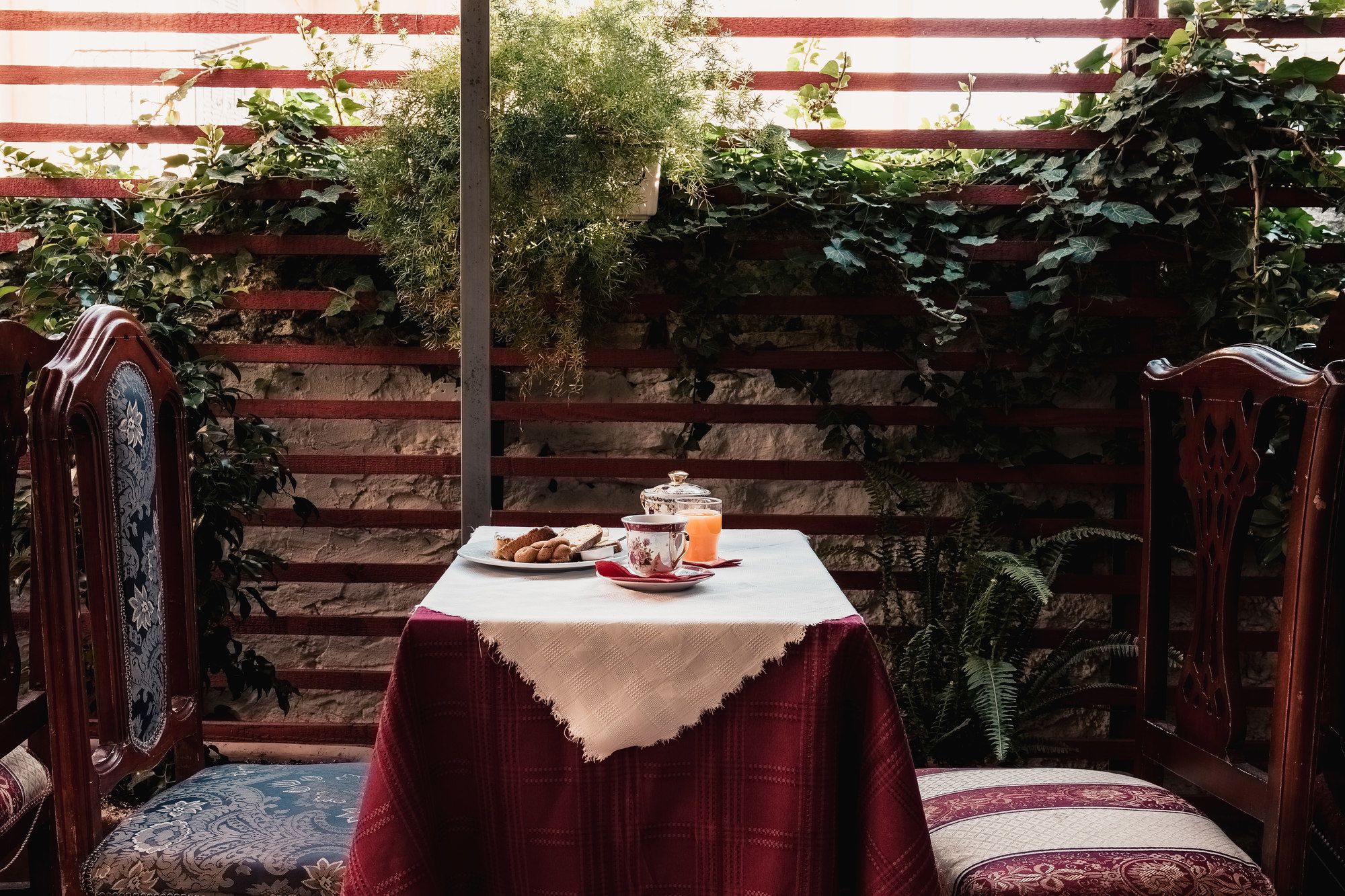 Ilion Hotel Suites
