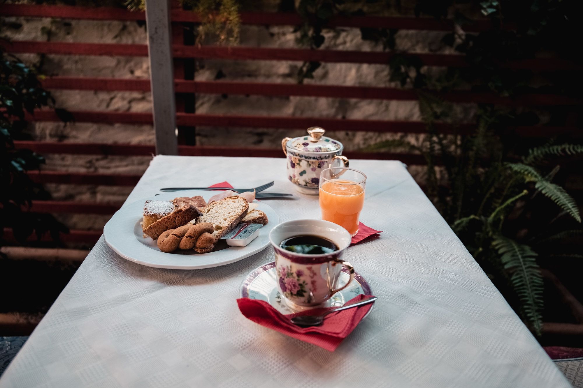 Ilion Hotel Suites