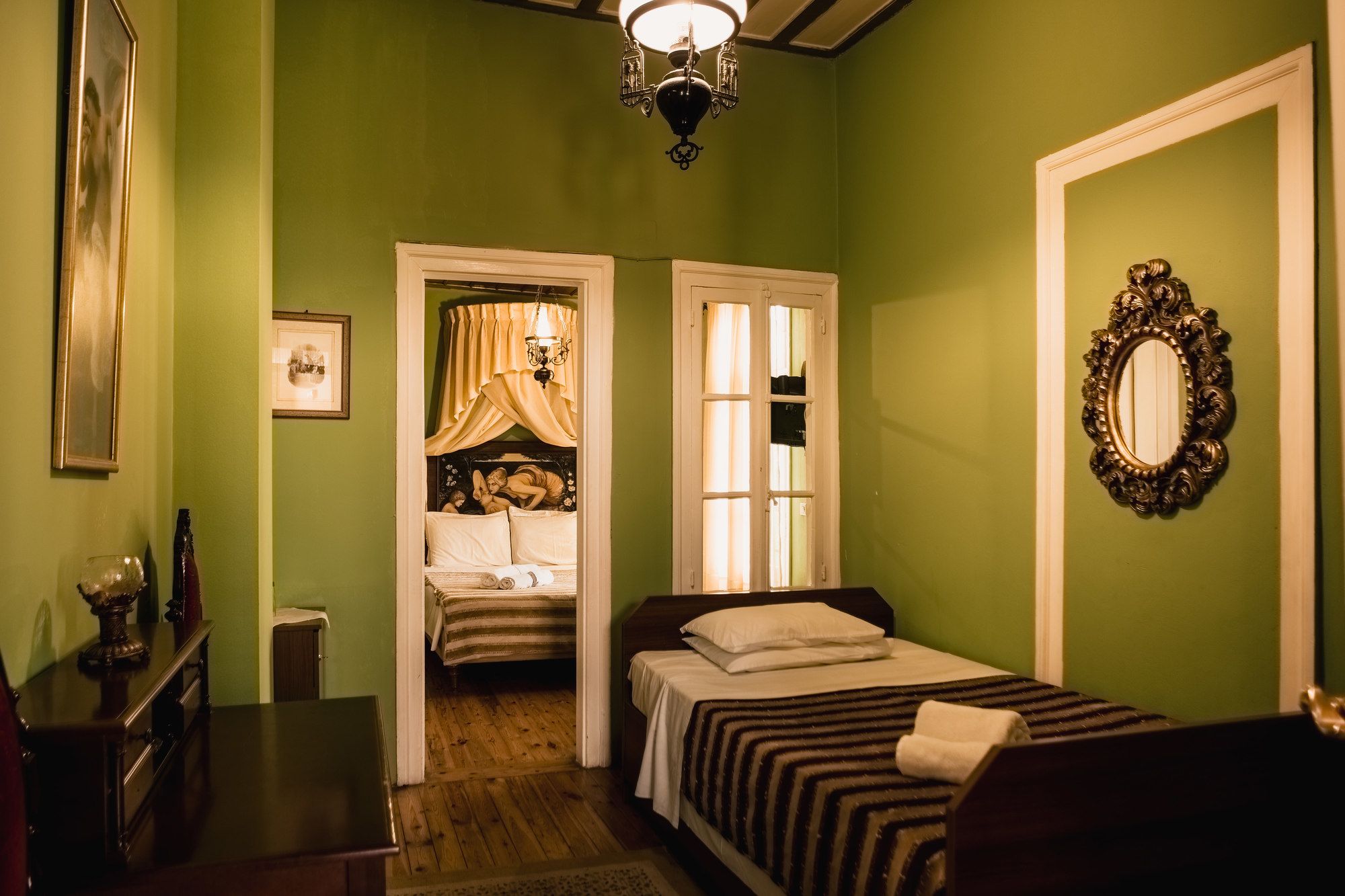Ilion Hotel Suites