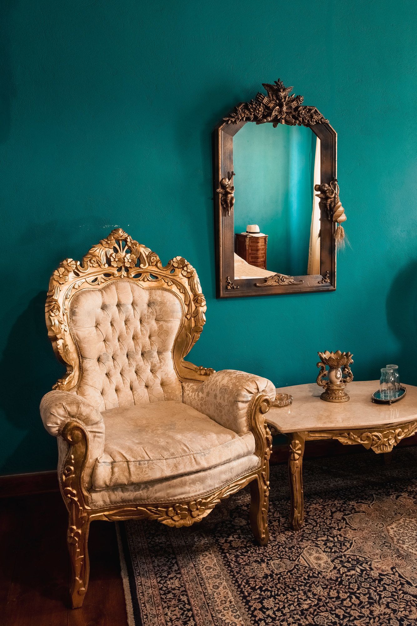 Ilion Hotel Suites