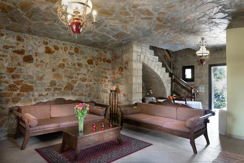 Klymeni Traditional Homes